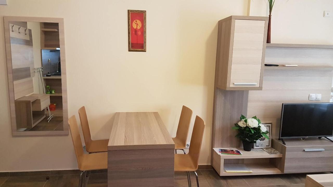Къщата С Чешмата Διαμέρισμα Βελίκο Τίρνοβο Εξωτερικό φωτογραφία